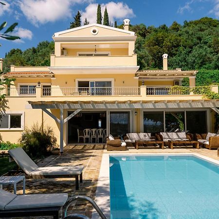 Villa Fioraki Pouládes エクステリア 写真