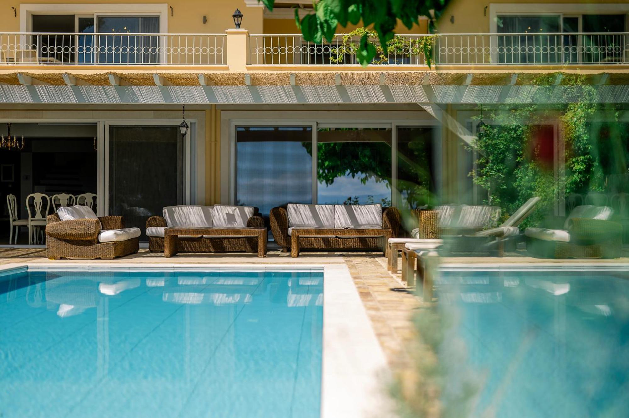 Villa Fioraki Pouládes エクステリア 写真
