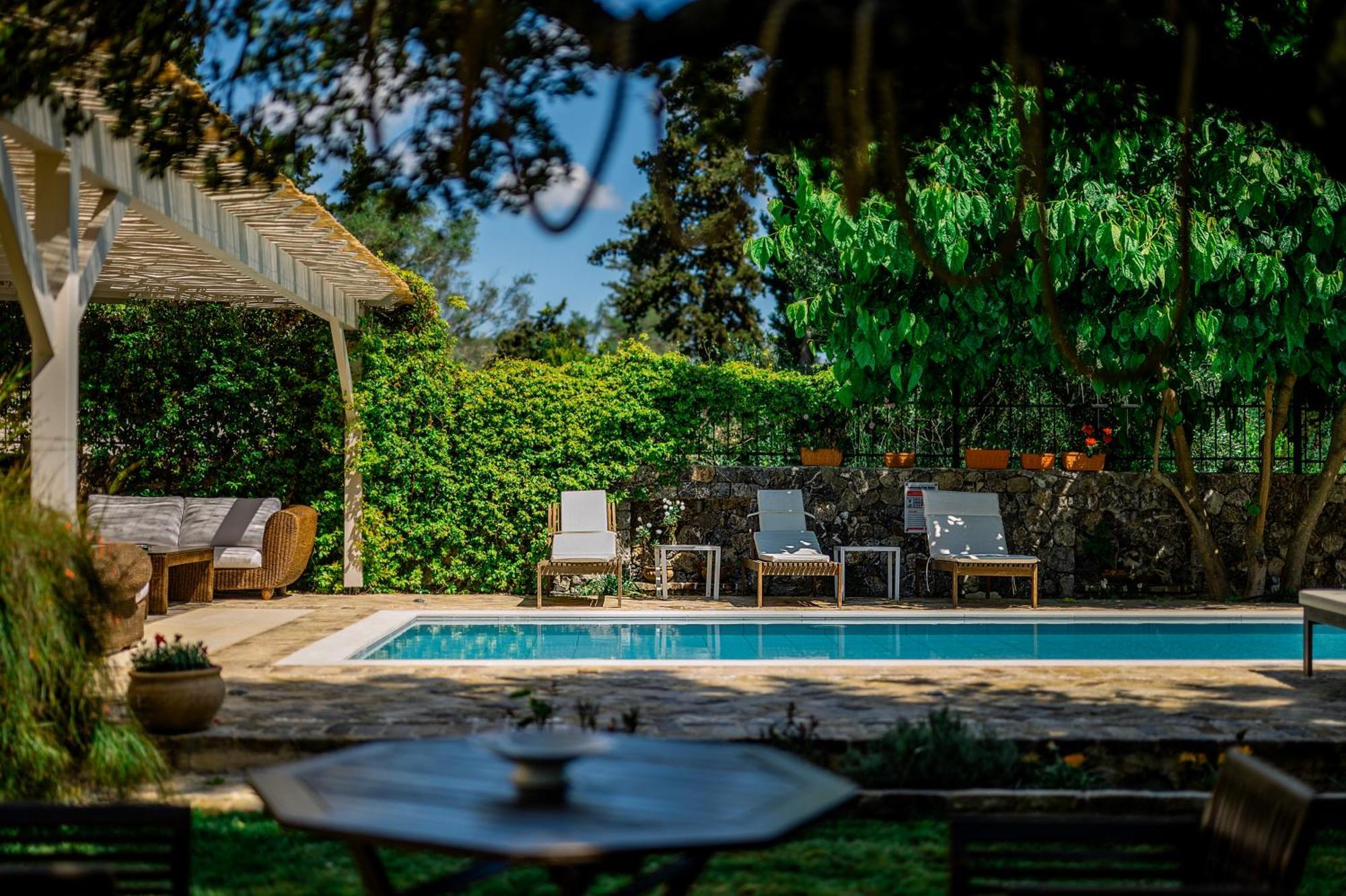 Villa Fioraki Pouládes エクステリア 写真