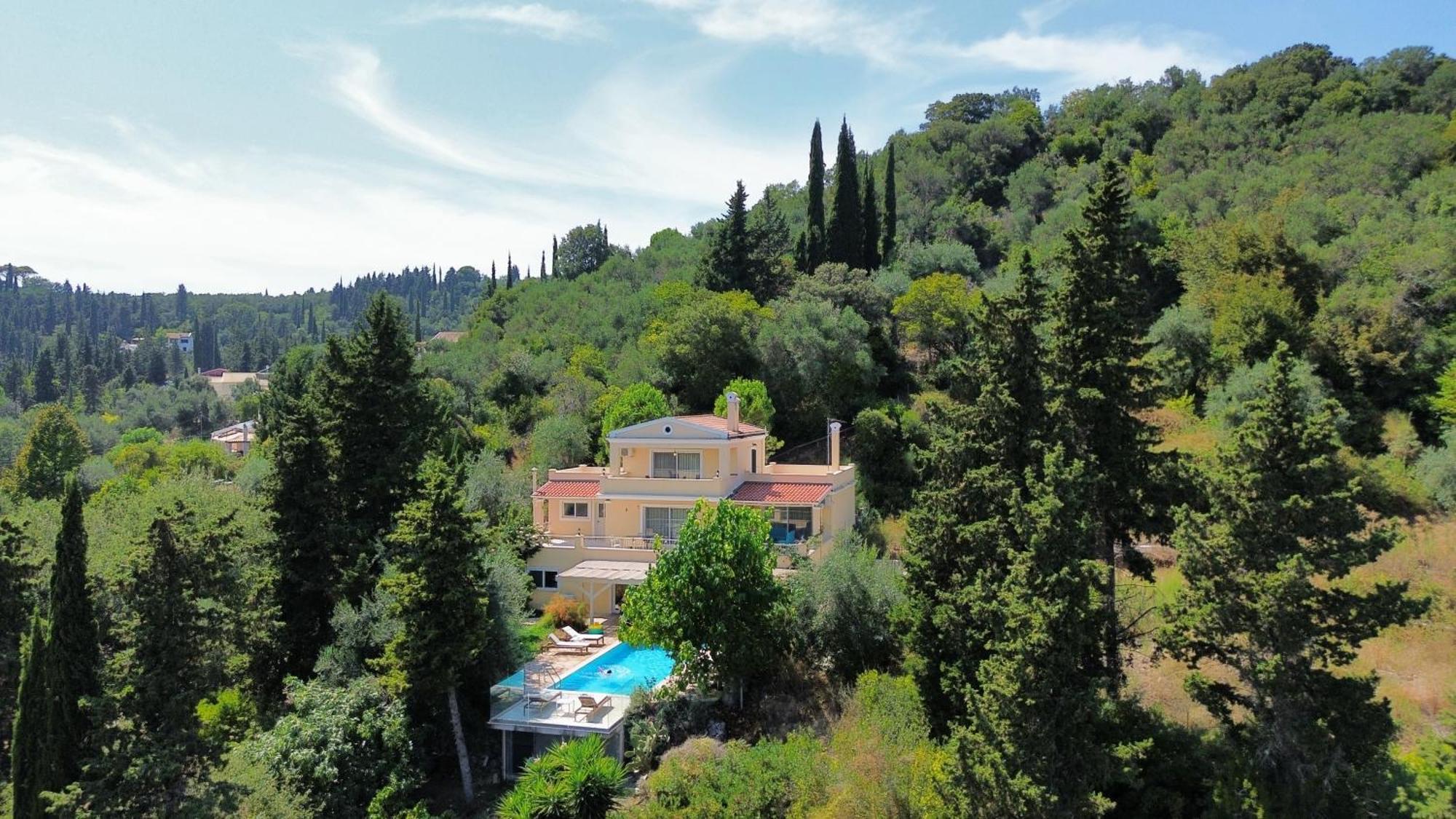 Villa Fioraki Pouládes エクステリア 写真